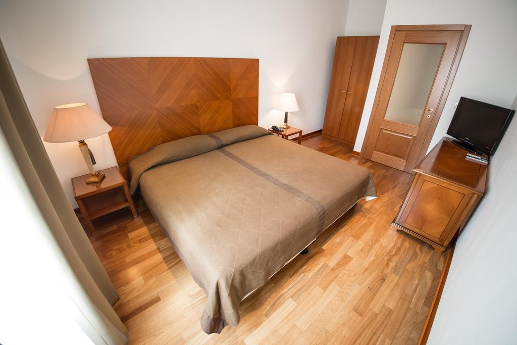 Residence Victoria Triest Zimmer foto